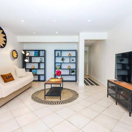 Watalibi - Beachfront Apartment Grand-Case Екстериор снимка