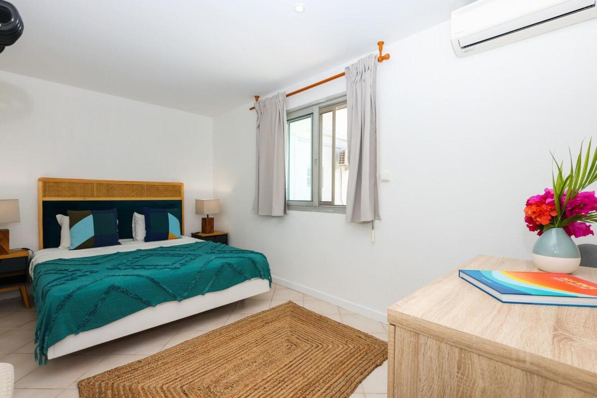 Watalibi - Beachfront Apartment Grand-Case Екстериор снимка