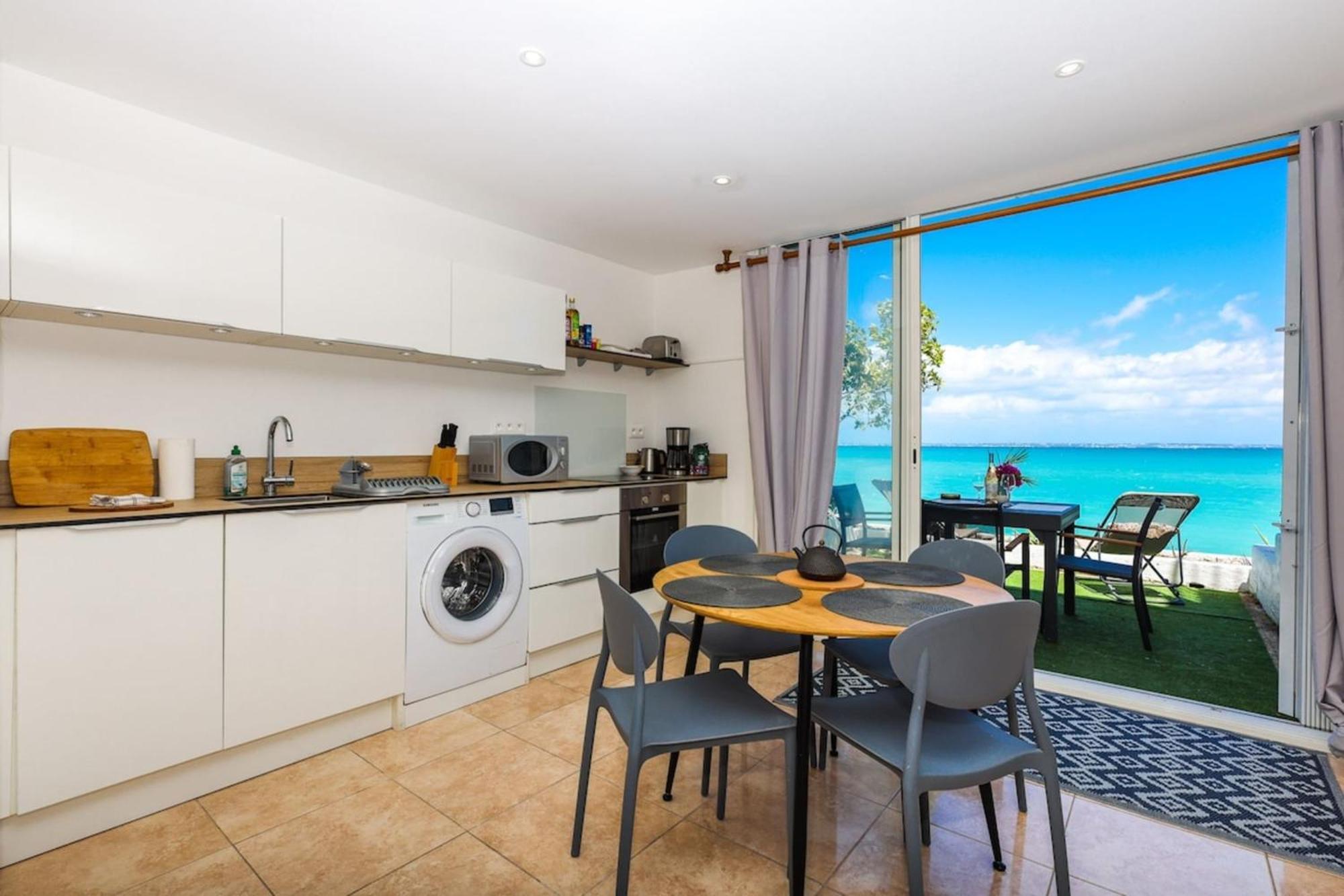 Watalibi - Beachfront Apartment Grand-Case Екстериор снимка